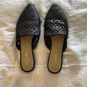 Slip on Mule Flats